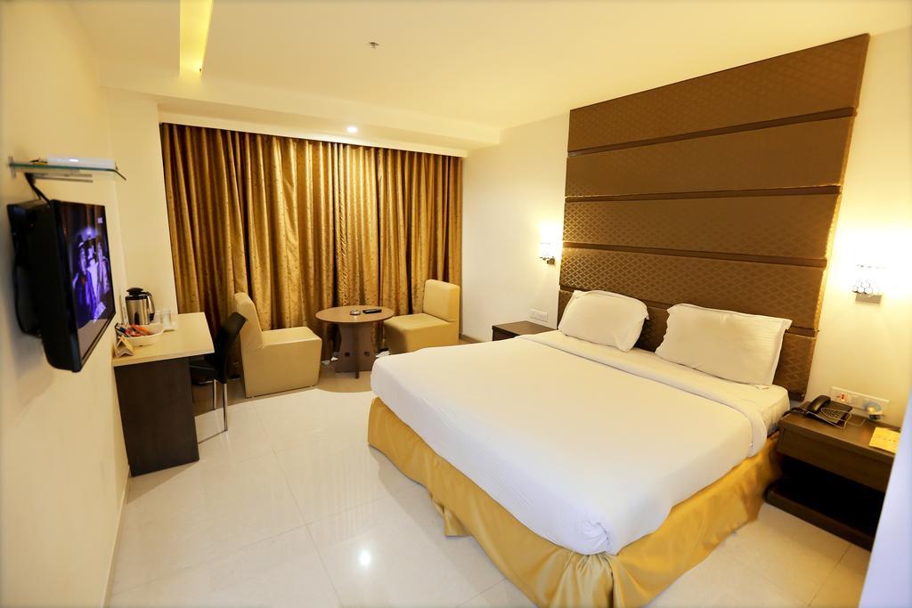 Hotel Sitara Grand Miyapur Hyderabad Ruang foto