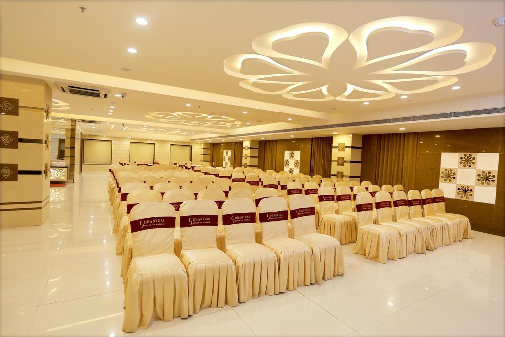 Hotel Sitara Grand Miyapur Hyderabad Bagian luar foto