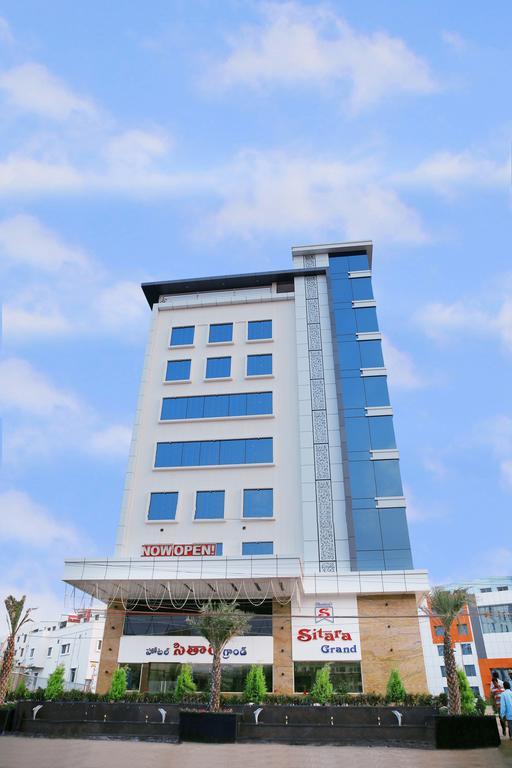 Hotel Sitara Grand Miyapur Hyderabad Bagian luar foto