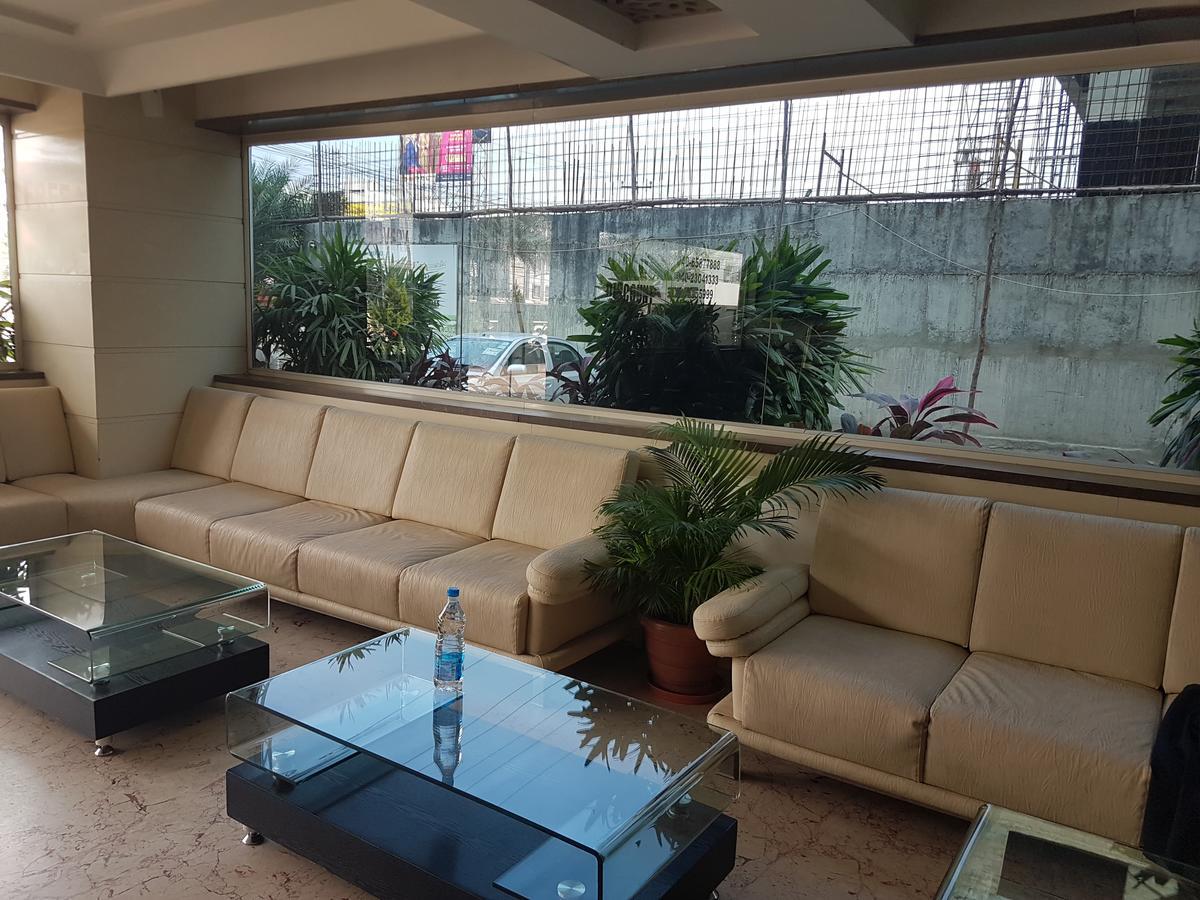 Hotel Sitara Grand Miyapur Hyderabad Bagian luar foto